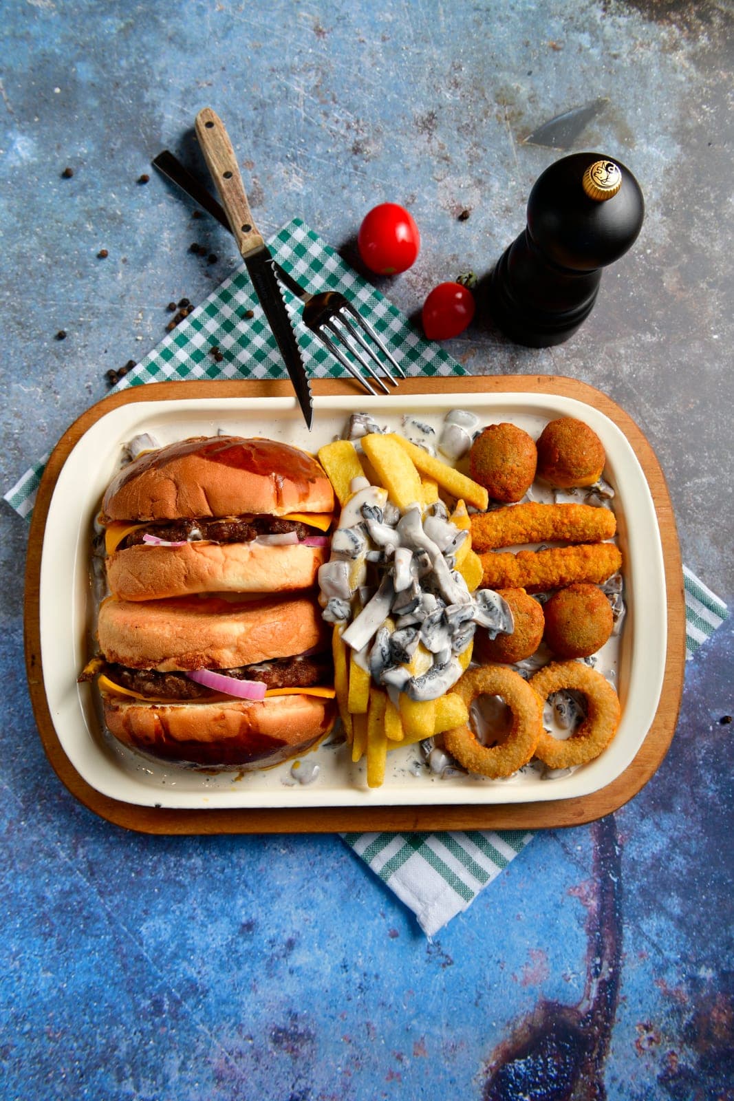 Mantar Soslu Burger