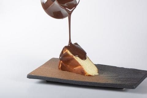 SAN SEBASTIAN CHEESECAKE