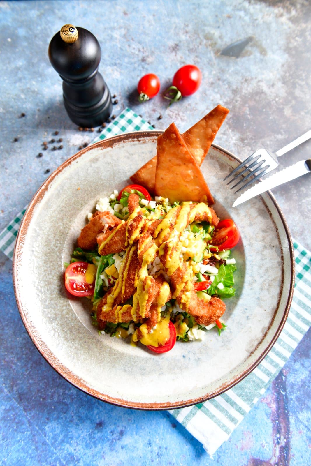 Çıtır Tavuk Salata
